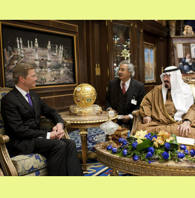 King Abdullah receiving Minister Westerwelle in Riyadh 2010 